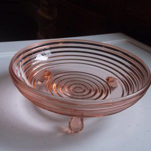 vintage pink depression glass bowl